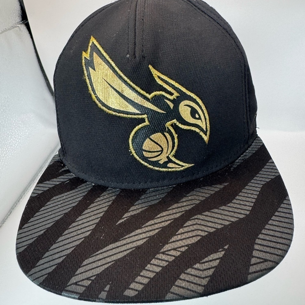 Miami Heat That Black And Gold Adidas SnapBack Osfm EUC Fast Shipping 2014
